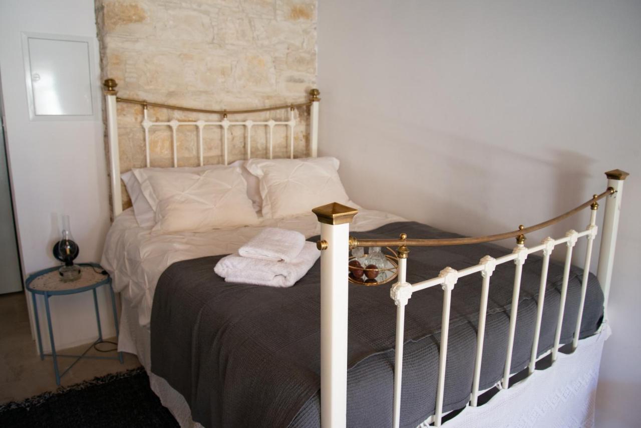 Cleo'S Inn Lofou Dış mekan fotoğraf